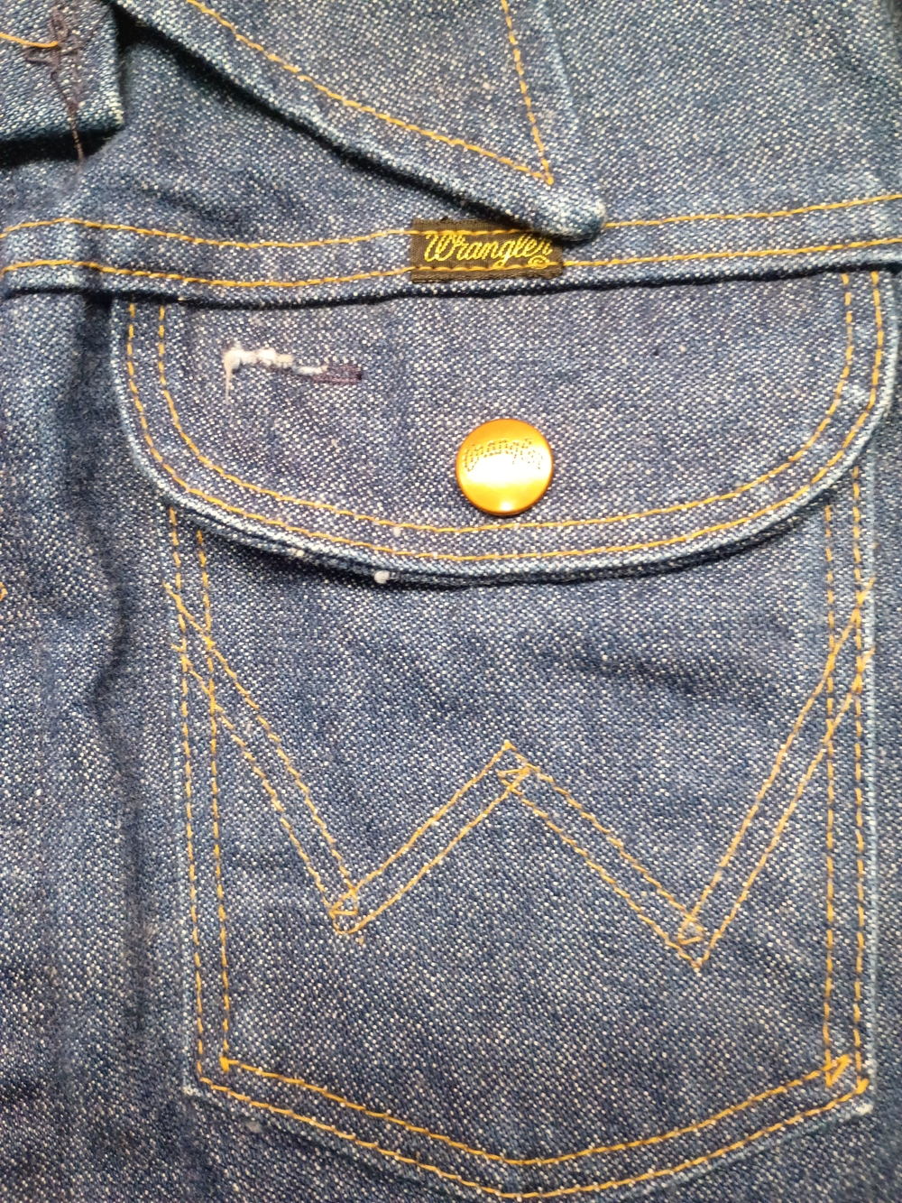 60's -70's Vintage Wrangler Men's Denim Trucker Jacket Made In The USA - Picture 3 of 15